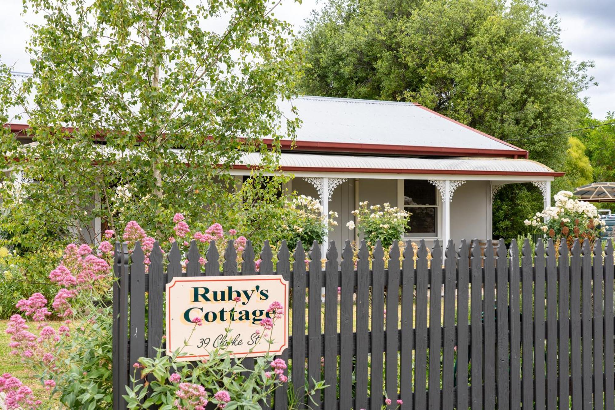 Ruby'S Cottage Penola Exterior photo
